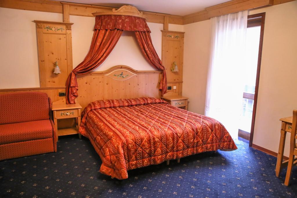 Villa Elena B&B Hotel San Martino Di Castrozza Exteriér fotografie