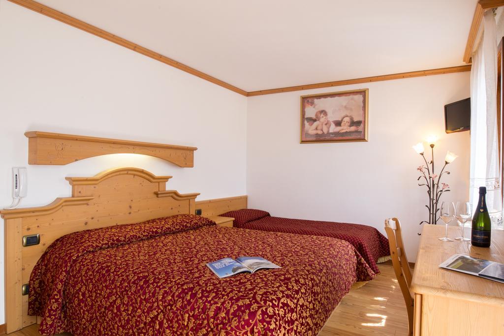 Villa Elena B&B Hotel San Martino Di Castrozza Exteriér fotografie