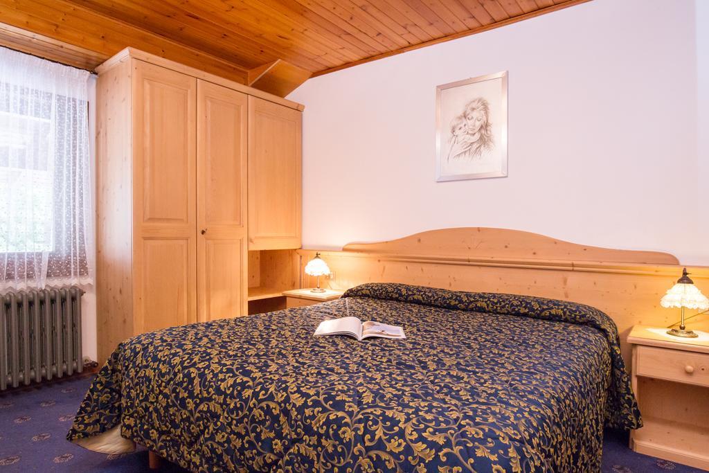 Villa Elena B&B Hotel San Martino Di Castrozza Exteriér fotografie