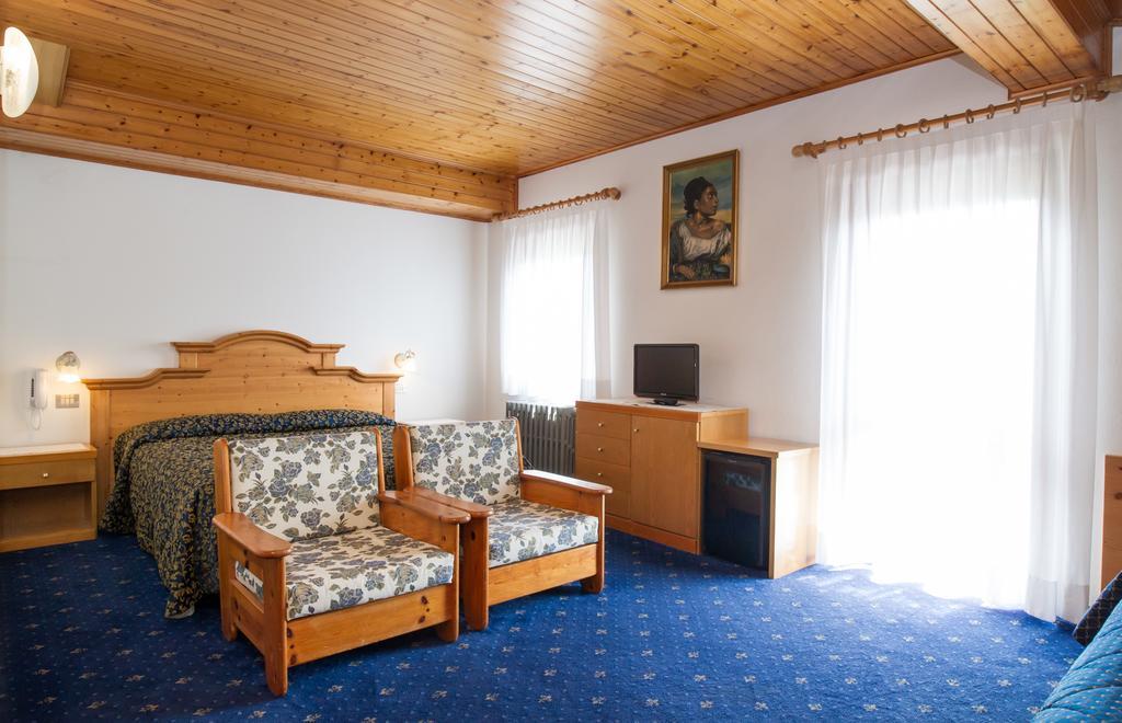 Villa Elena B&B Hotel San Martino Di Castrozza Exteriér fotografie